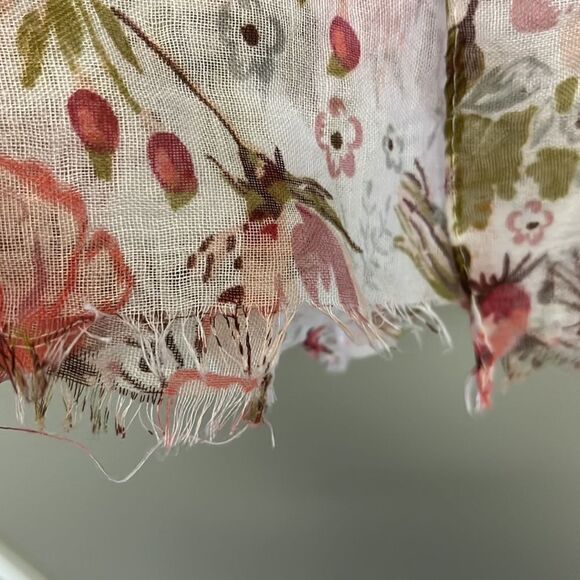 Marcus Adler New York Floral Large White Fashion Scarf with Frayed Edges- OS - Picture 9 of 14